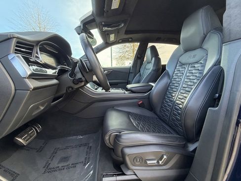 Used 2021 Audi RS Q8 4.0T w/ Carbon Optic Package image 26