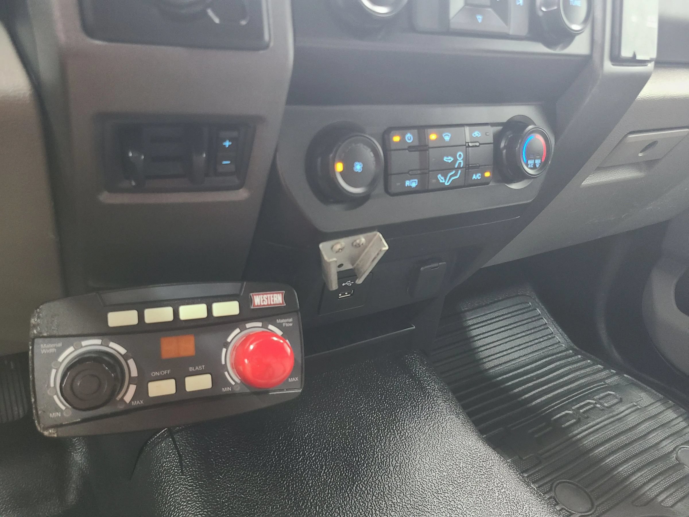 Used 2020 Ford F250 XL w/ Power Equipment Group AWD/4WD image 31