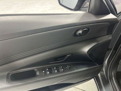 New 2026 Hyundai Elantra SEL Sport Premium FWD image 6