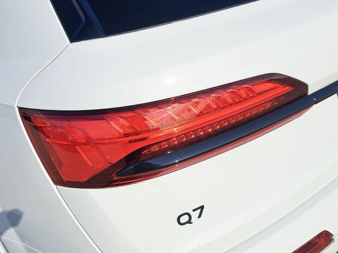 New 2026 Audi Q7 3.0T Premium Plus image 38