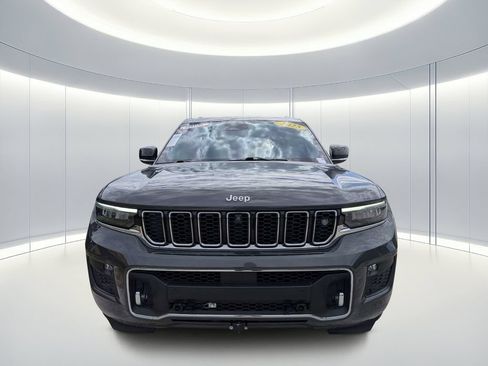 Used 2025 Jeep Grand Cherokee Overland w/ Adv Protech Group III AWD/4WD image 9