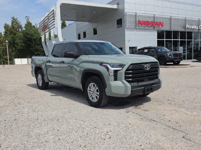 Used 2024 Toyota Tundra SR5 w/ SR5 Convenience Package RWD image 2