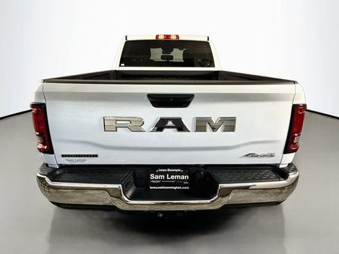 Used 2025 RAM 2500 Big Horn AWD/4WD image 6