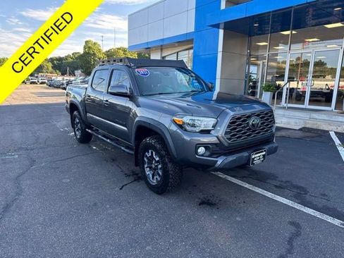 Used 2021 Toyota Tacoma TRD Off-Road AWD/4WD image 1