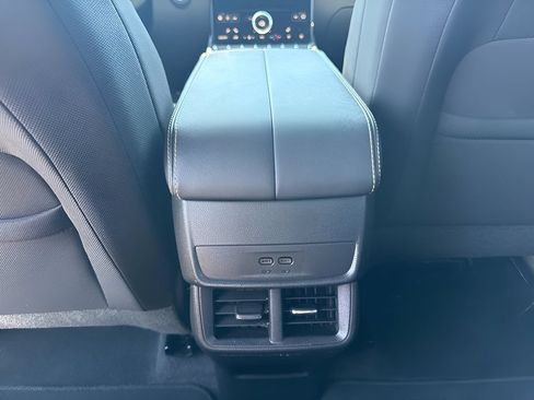 Used 2026 GMC Terrain Elevation w/ Technology Package II AWD/4WD image 11