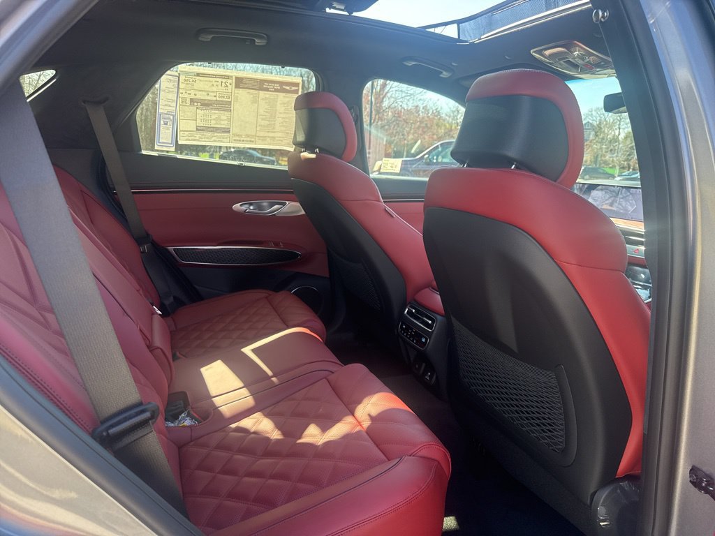 New 2026 Genesis GV70 3.5T Sport Prestige AWD/4WD image 33