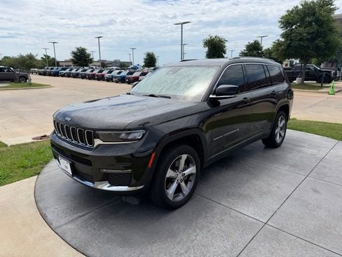 Used 2021 Jeep Grand Cherokee L Limited RWD image 3