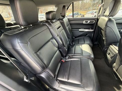 Certified 2024 Ford Explorer XLT w/ Equipment Group 202A image 27
