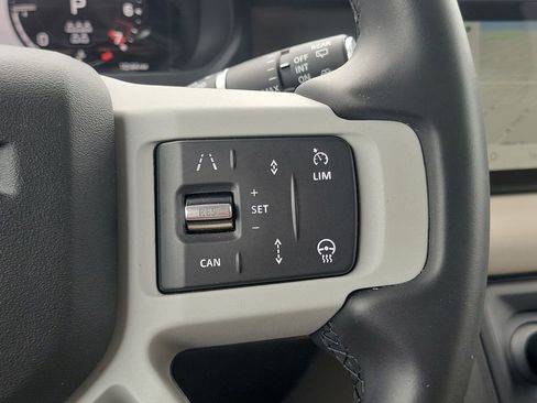 Used 2024 Land Rover Defender 110 S AWD/4WD image 22