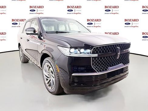 New 2026 Lincoln Navigator Reserve AWD/4WD image 1