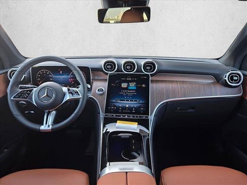 New 2026 Mercedes-Benz GLC 300 image 14