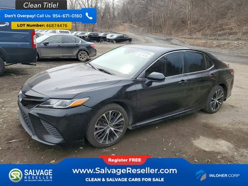 Used 2018 Toyota Camry SE image 1