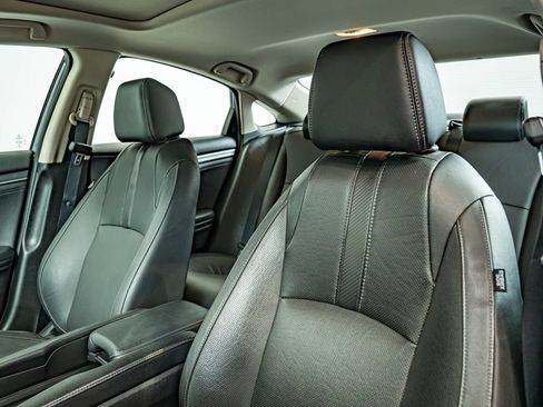 Used 2017 Honda Civic EX-L image 31