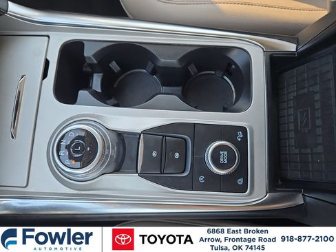 Used 2021 Ford Explorer Limited AWD/4WD image 25