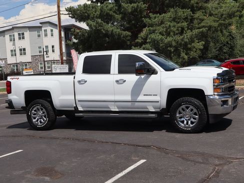 Used 2019 Chevrolet Silverado 2500 LTZ w/ Duramax Plus Package AWD/4WD image 2