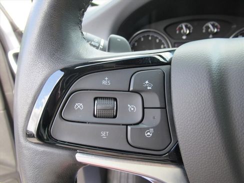 Certified 2023 Buick Enclave Essence image 21