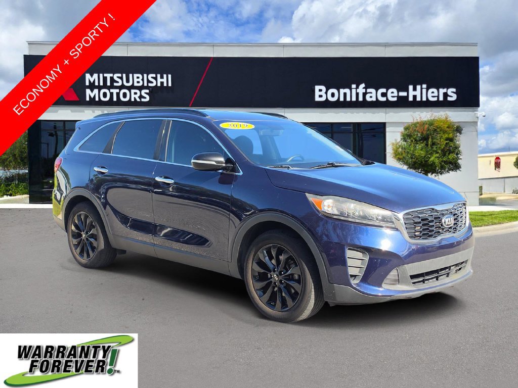 Used 2019 Kia Sorento S FWD image 1