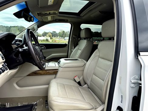 Used 2017 GMC Yukon XL Denali w/ Open Road Package image 3