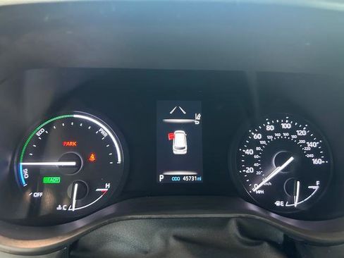 Used 2024 Toyota Sienna XLE image 21