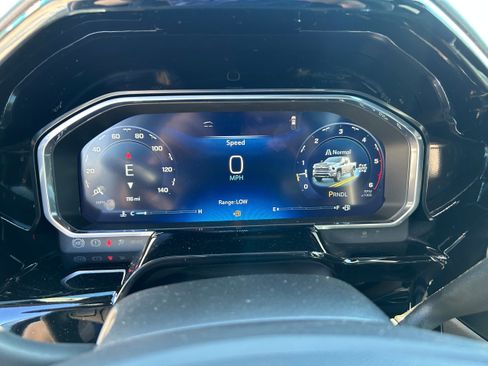 Used 2026 Chevrolet Silverado 3500 High Country w/ Technology Package image 24