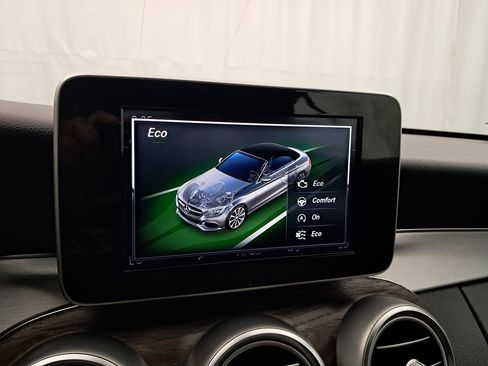 Used 2018 Mercedes-Benz C 300 Cabriolet image 33