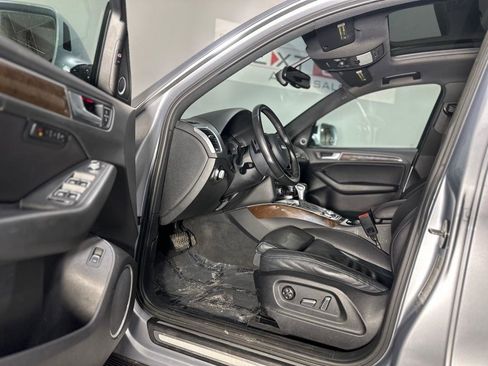 Used 2016 Audi Q5 2.0T Premium Plus w/ Technology Package image 12