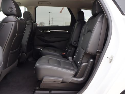 Used 2021 Buick Enclave Avenir FWD image 11