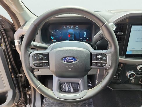 Used 2025 Ford F150 XLT w/ Equipment Group 301A Standard AWD/4WD image 18