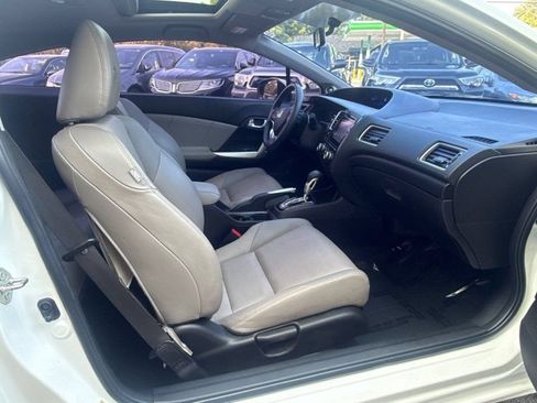 Used 2015 Honda Civic EX-L image 17