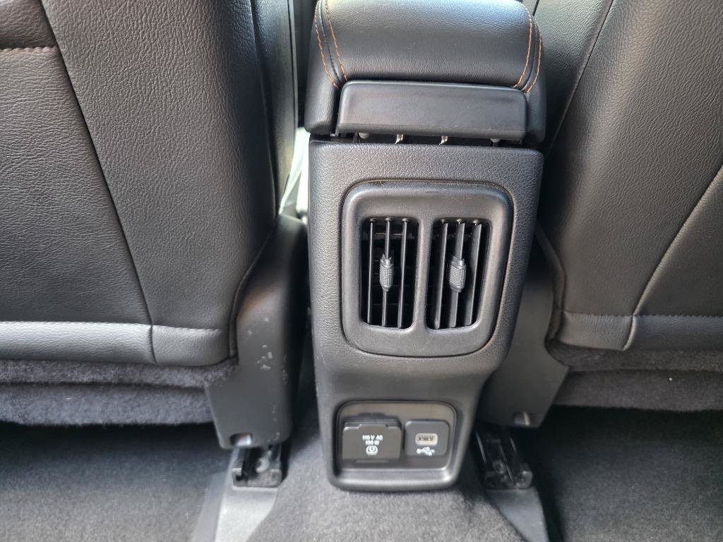 Used 2021 Jeep Compass Limited w/ Elite Interior Group AWD/4WD image 17