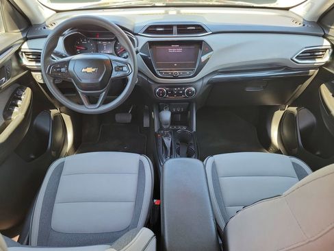 Used 2021 Chevrolet TrailBlazer LT w/ Convenience Package image 15