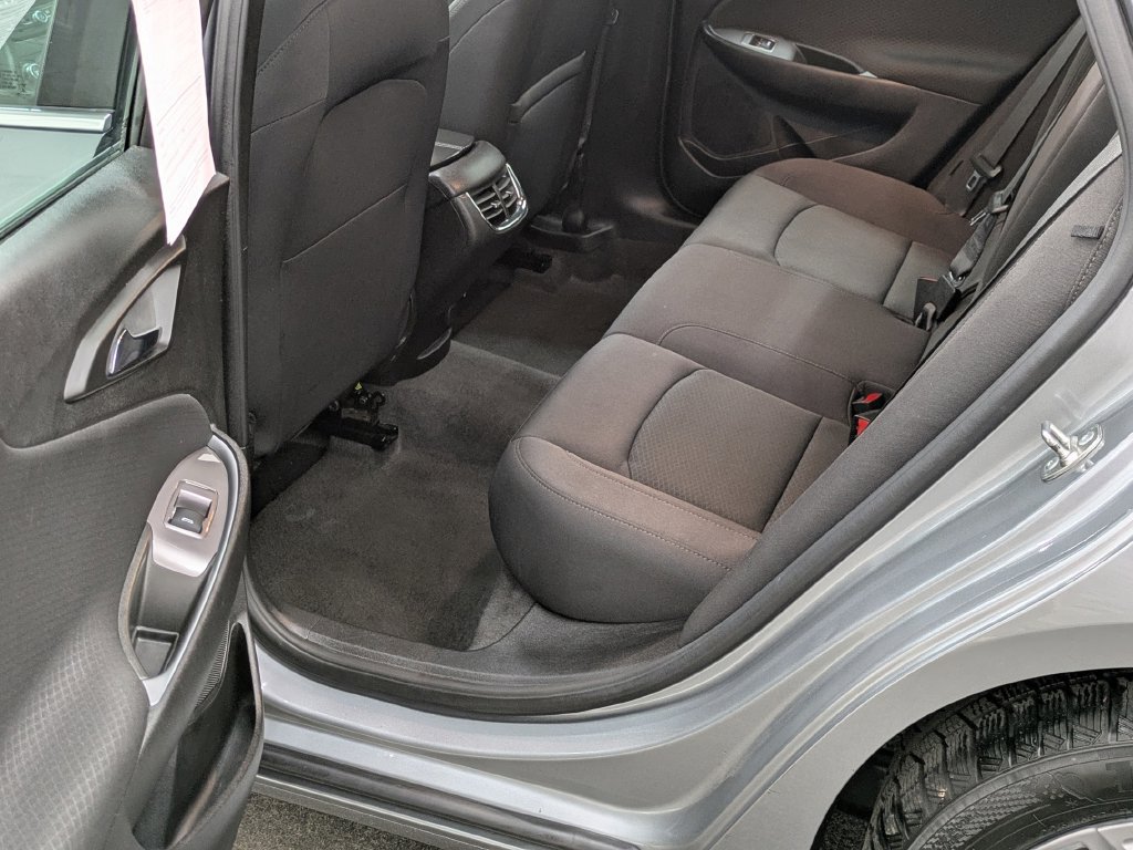 Used 2024 Chevrolet Malibu LT FWD image 32