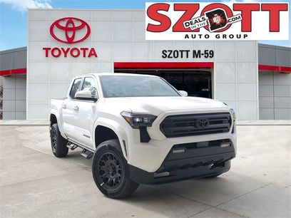 New 2025 Toyota Tacoma SR5