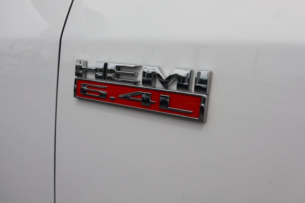 Used 2021 RAM 3500 Tradesman w/ Chrome Appearance Group RWD image 26