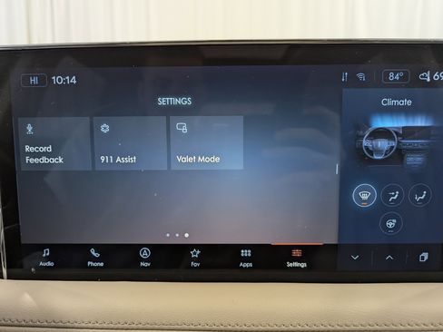 Used 2023 Lincoln Nautilus Reserve AWD/4WD image 28