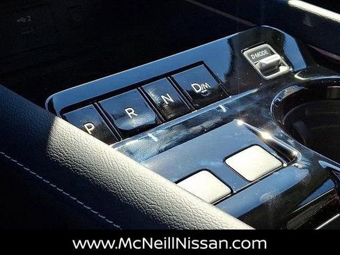 New 2025 Nissan Murano SL image 8