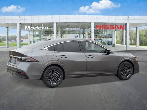 New 2026 Nissan Sentra SV FWD image 5