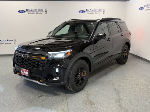 Used 2025 Kia Soul LX w/ LX Technology Package FWD image 35