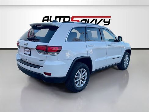Used 2021 Jeep Grand Cherokee Laredo image 7