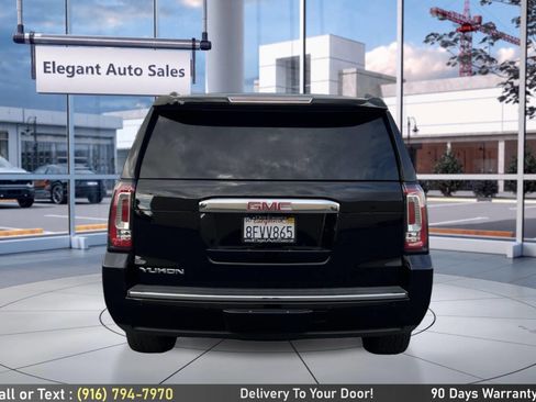 Used 2015 GMC Yukon Denali w/ Premium Package image 6