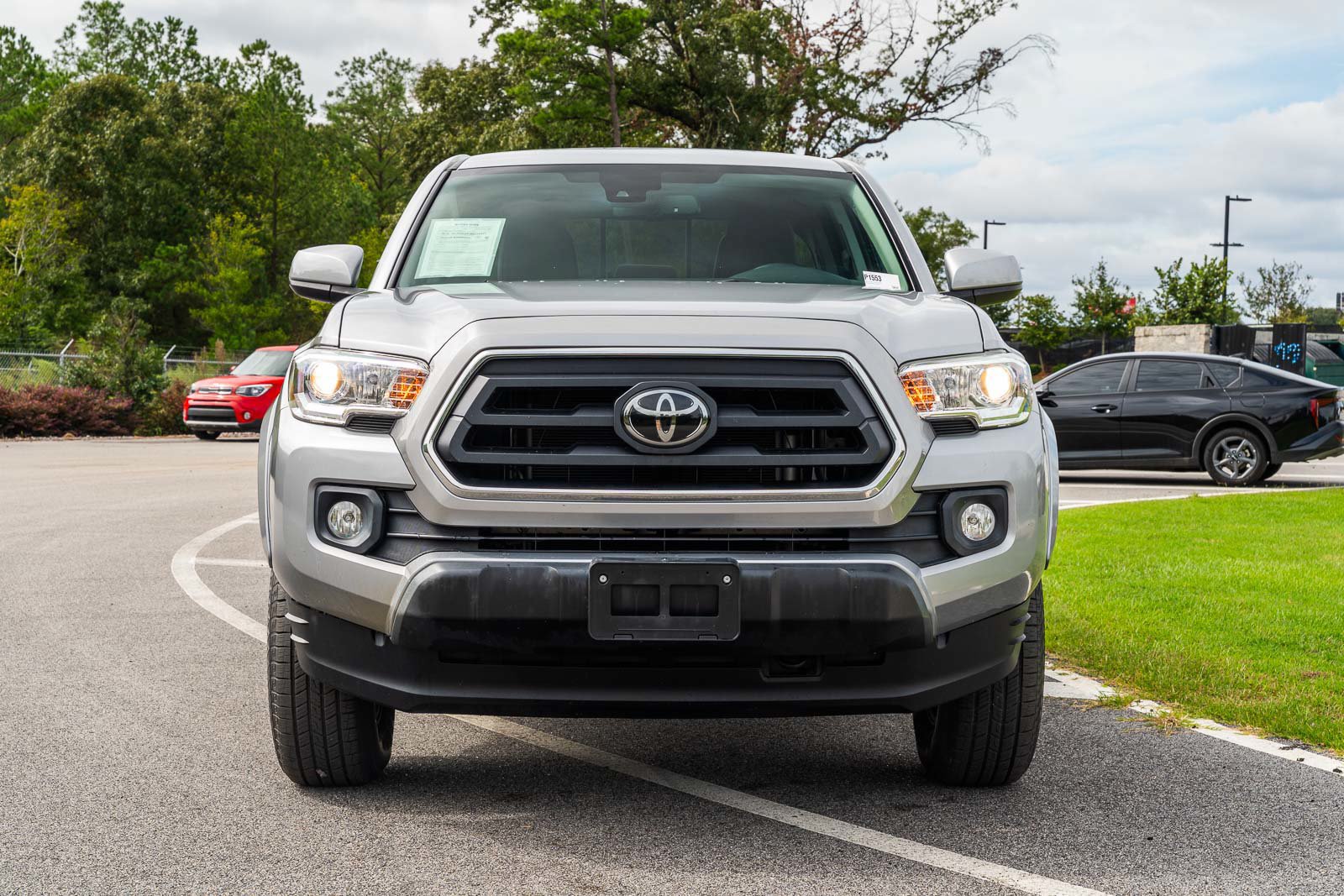 Used 2021 Toyota Tacoma SR5 RWD image 2