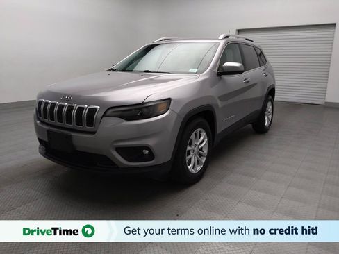 Used 2019 Jeep Cherokee Latitude w/ Popular Appearance Group FWD image 1