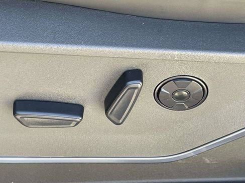 New 2026 Ford F450 Platinum w/ Platinum Plus Package image 14