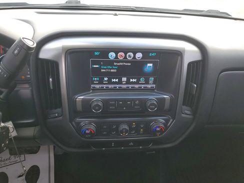 Used 2018 Chevrolet Silverado 1500 LT w/ Texas Edition image 27