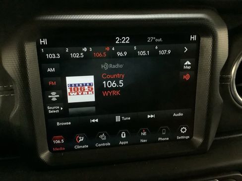 Used 2022 Jeep Gladiator Overland w/ Popular Equipment Package image 35