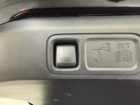 Used 2024 Ford Expedition Max Limited image 59