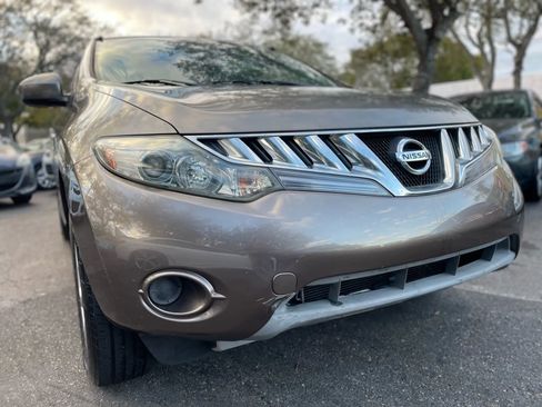Used 2010 Nissan Murano S image 11