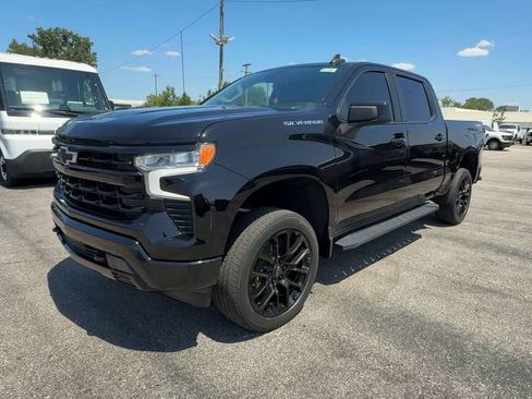 Used 2022 Chevrolet Silverado 1500 RST w/ Protection Package AWD/4WD image 4