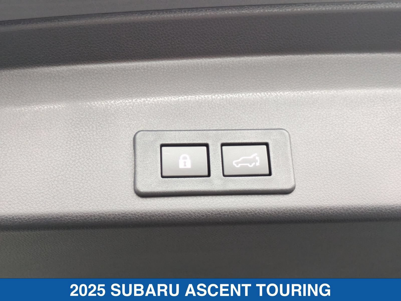 Certified 2025 Subaru Ascent Touring AWD/4WD image 36