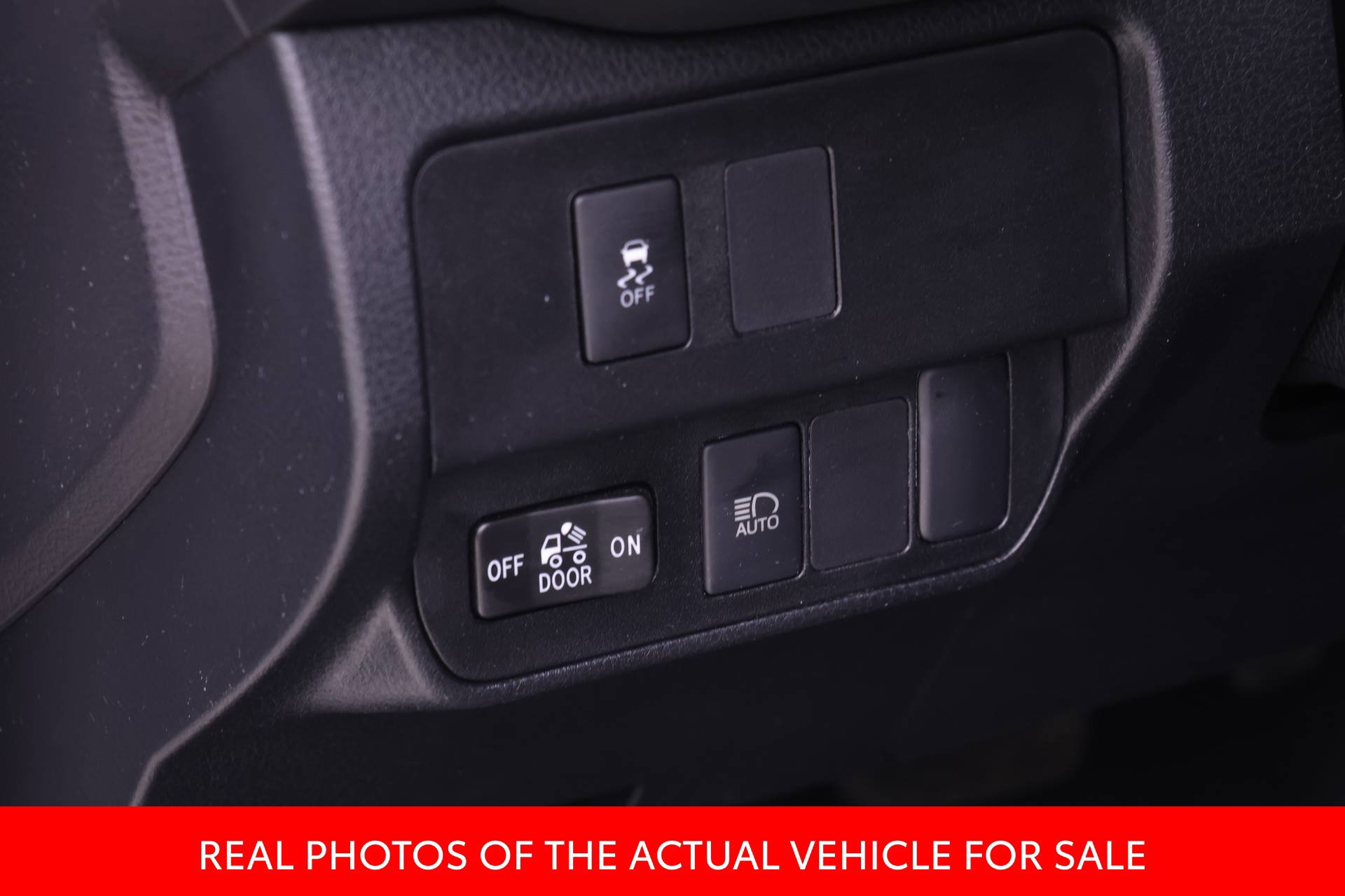 Certified 2023 Toyota Tacoma SR AWD/4WD image 15